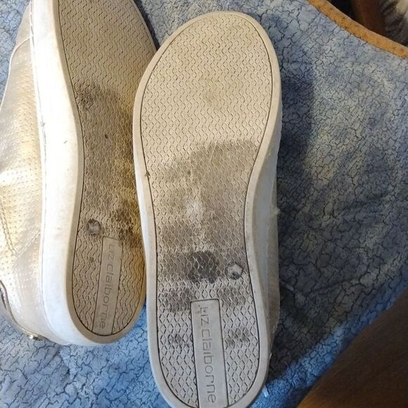 Liz Claiborne shoes - Picture 5 of 6